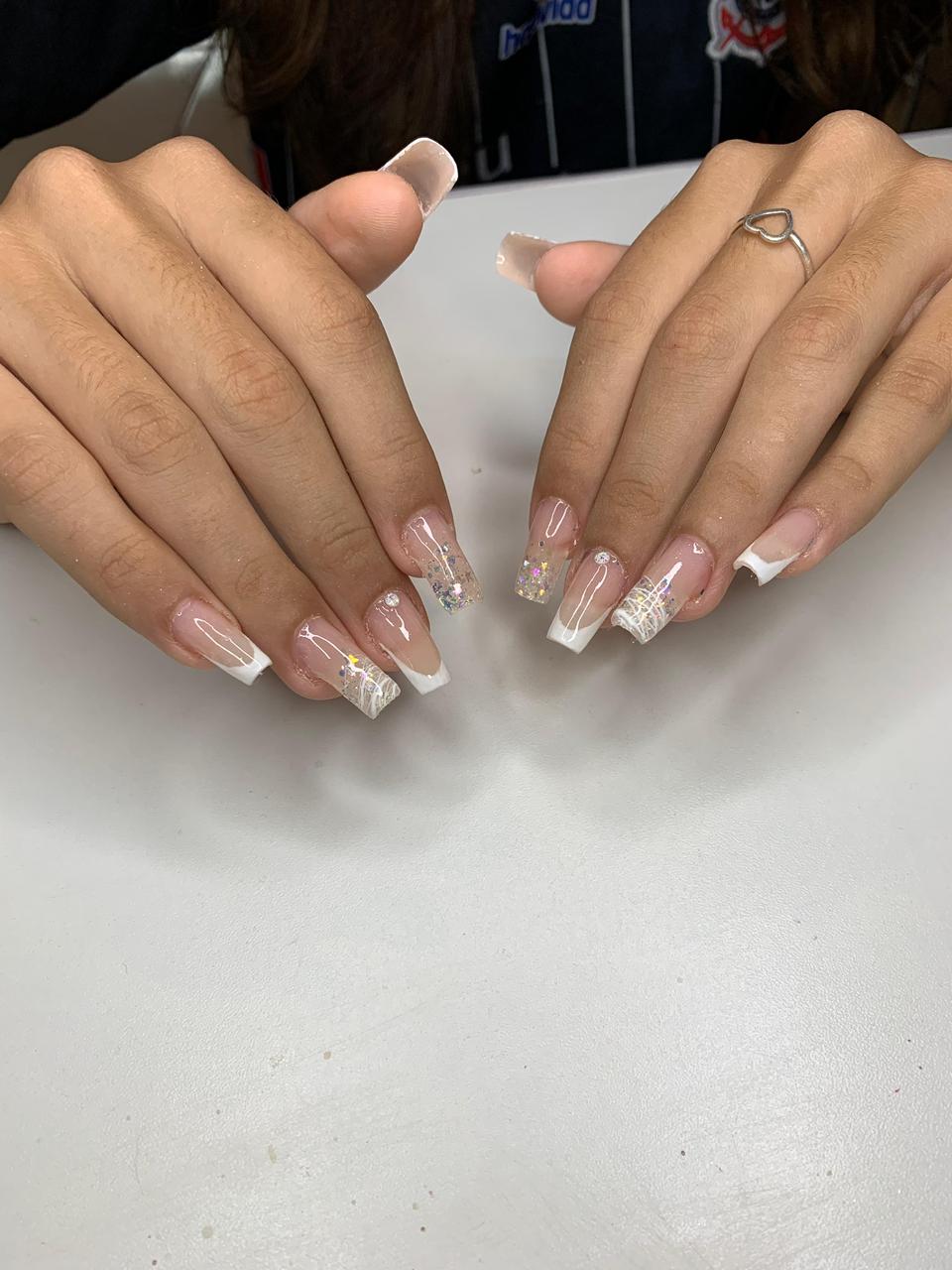 Unhas Quadradas